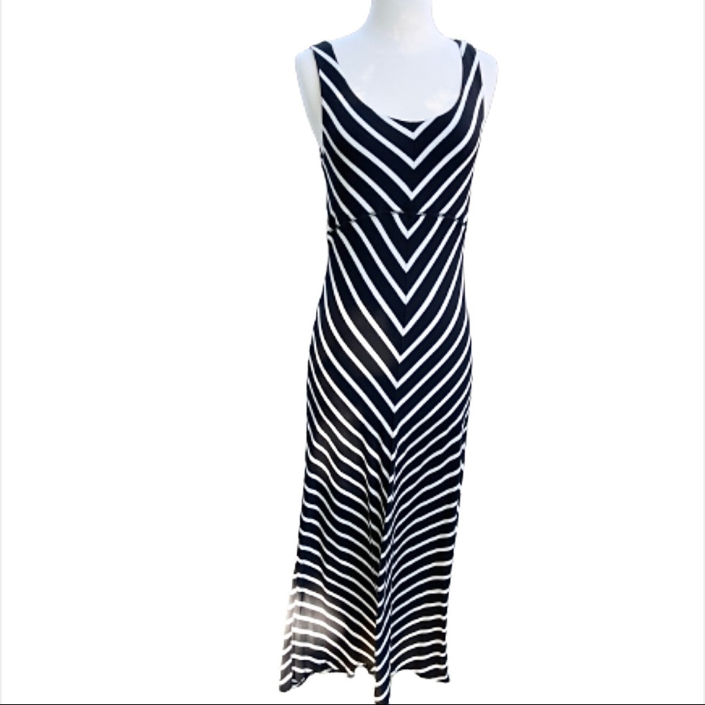 💖 Chico’s Maxi Length Pullover Striped Knit Dress